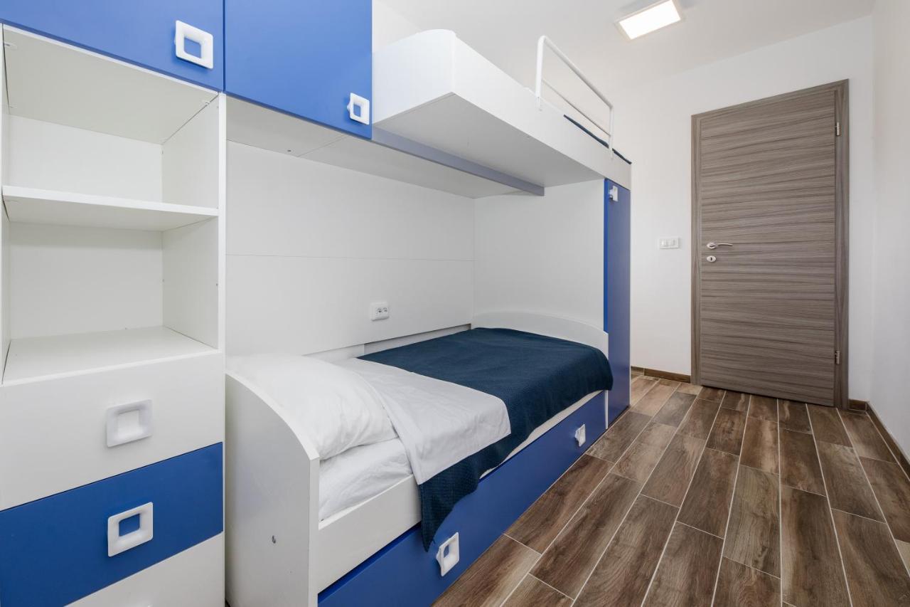 Apartments Gael Lopar Bagian luar foto
